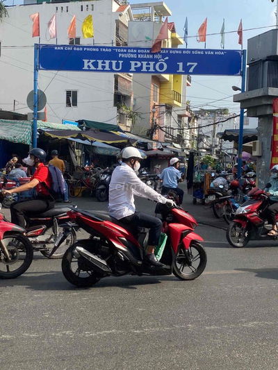 Cần bán nhà nhỏ SHR hẻm 2/ 3x5m Đoàn Văn Bơ P10 Q4