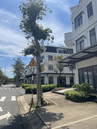 Bán shophouse sổ sẵn La Vida Residences, 12,5 tỷ, 120m2