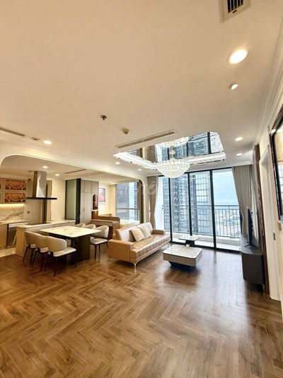 Cho thuê căn 3PN 95m2 toà Landmark giá 27 triệu Vinhomes Central Park
