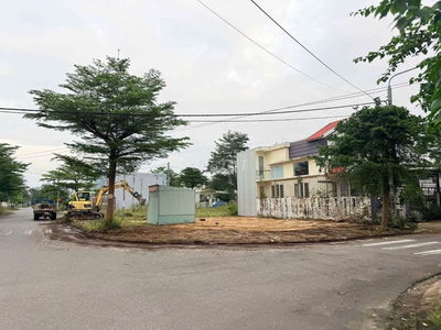 Đất Điện Ngọc sát FPT 8 lô giá tốt