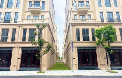 Chinh chủ cần bán gấp liền kề Vinhomes Cổ Loa - Đông Anh, căn xẻ khe 63m2 giá 23ty 0382 276 ***