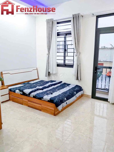 Phòng trọ ban công 20m2 tại Quận 7