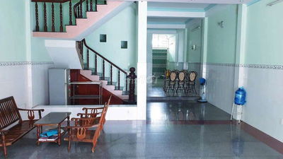 Bán Nhà Mặt Tiền D1
