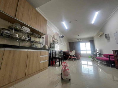 Cho thuê căn hộ 86m2, 2 PN full nội thất, Green Town Q.Bình Tân