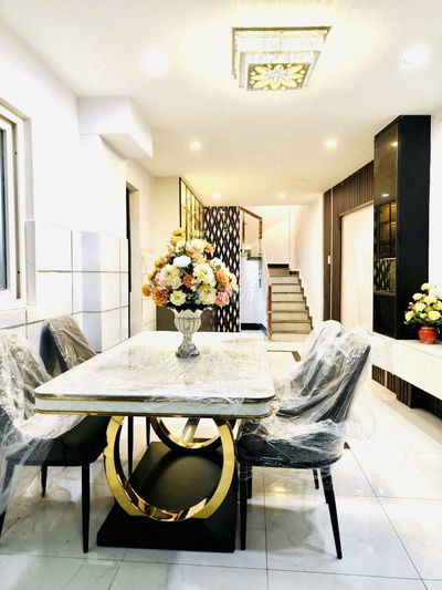 HOA HẬU QUẬN 10 - LÔ GÓC MỚI ĐẸP LUNG LINH CHỈ HƠN 5 TỶ