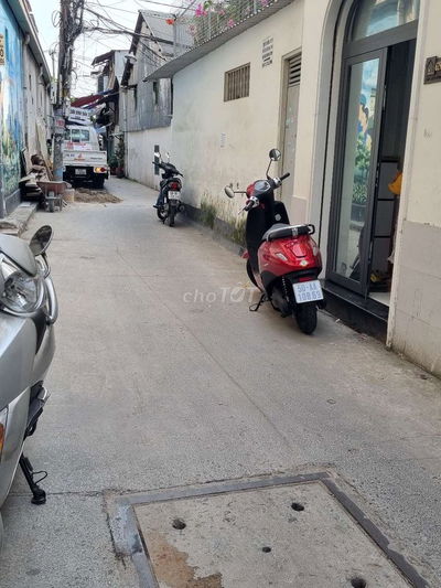 Cho thuê nhà chính chủ (studio )