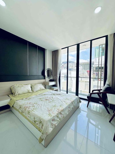 cho thuê căn hộ quận 10, gần đh Kinh Tế, đh Hoa Sen, vạn hạnh mall