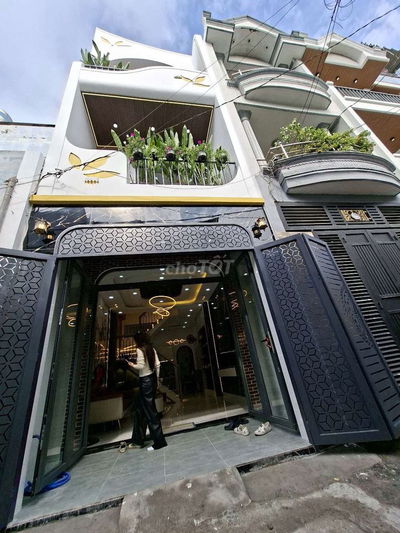 HOT! Nhà hẻm xe hơi sát MT Nguyễn Văn Khối,3 tầng,full nội thất,