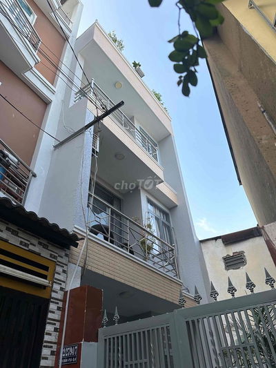 🎉BÁN NHÀ HẺM GẦN CHỢ 55m ,4 phòng ngủ  ,đường TÔN ĐẢN QUẬN 4 🎉