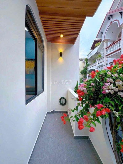 Nhà Đẹp Hẻm Xe Hơi Tại Quận Gò Vấp