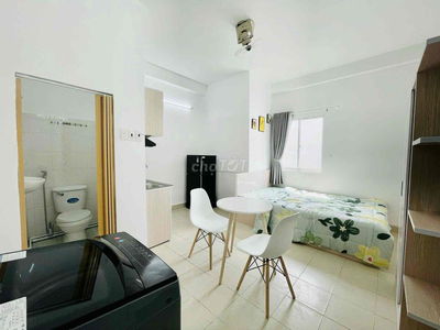 PHÒNG STUDIO CỬA SỔ TRỜI CẠNH CV HỒ KỲ HOÀ SƯ VẠN HẠNH QUẬN 10