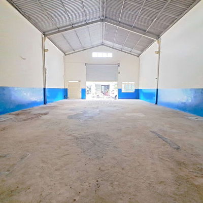 CHO THUÊ KHO XƯỞNG MỚI 11X18M, TRẦN CAO, TẢI 5TẤN, GIÁ 20TR
