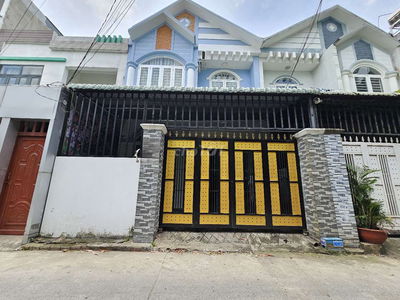 Nhà phố 72m ngang 6m gần trạm thu phí Bình Thung p. Tân Đông Hiệp