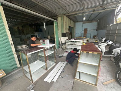 Cho thue 500m xuong moc  co may vinh loc A