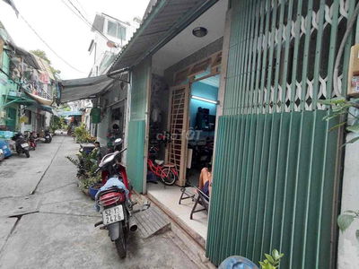 Bán nhà hẻm 103 chiến lược, P. bình trị đông, 4.46x11m giá 4.2 tỷ