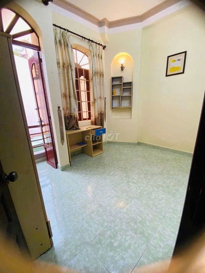 Cho thuê nhà HXH Nguyễn Trọng tuyển 4x10m 2 lầu 4pn giá 13 triệu