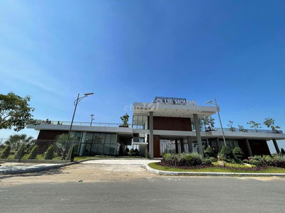 Thanh lý 100m2 BH New City giá 1,55 tỷ bao thuế,sổ sẵn, NH cho vay 80%