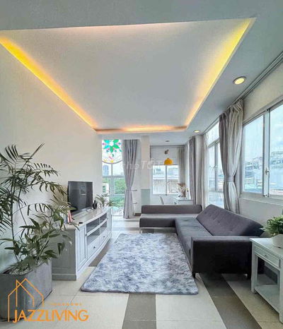 Căn Hộ 2PN 80m2 Ban Công Full NT_Dọn Phòng 2L/W ngay Hai Bà Trưng Q1