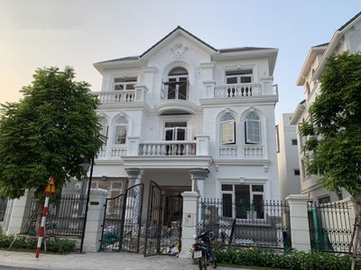 Quỹ căn ngoại giao độc quyền trực tiếp chủ đầu tư Vin chiết khấu 21,5%, vay 70%, tặng xe VF8 VF9