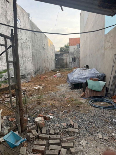 Đất thổ cư 5x23m, hẻm 4m gần ngã tư Đặng Thúc Vịnh giao Huỳnh Thị Na