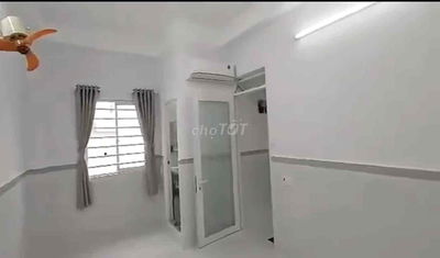 PHÒNG TRỌ NGHĨA HOÀ Q.TÂN BÌNH CÓ MÁY LẠNH WC RIÊNG