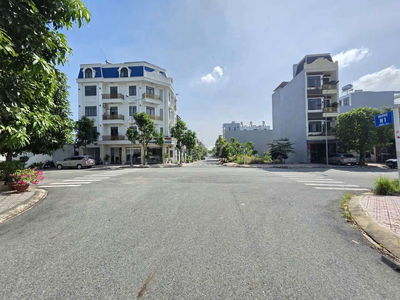 Đất kdc Phú hồng Thịnh phường Bình An Tp Dĩ An