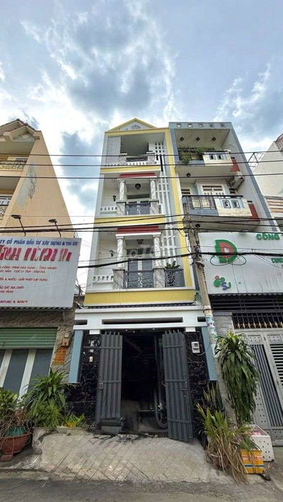 Chỉ  6.5 tỷ HXH 5m Thông Tân kỳ tân quý 55m 4mx14m 4 tầng btct shr 6pn