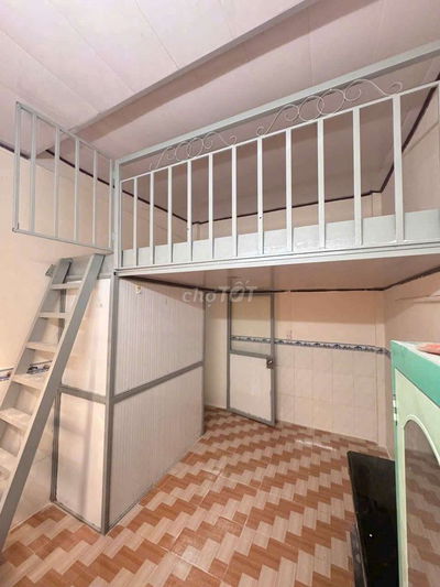 🌹20 Triệu anh chị bán dùm nhà gần chợ BHHA bình tân