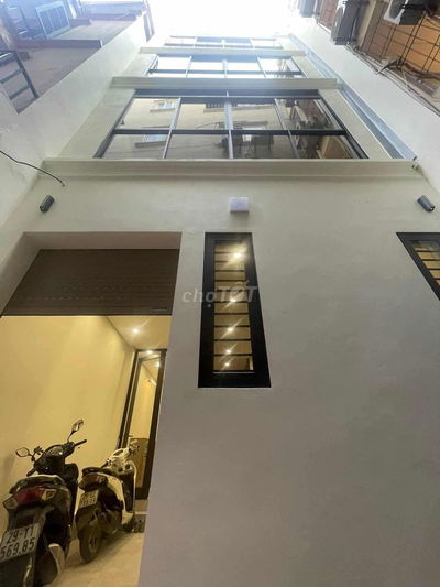 BÁN NHÀ - XÂY MỚI - NGUYỄN KHÁNH TOÀN - CẦU GIẤY - 6 TẦNG -  13,7 TỶ