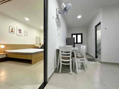 🏡CĂN HỘ 1PN TÁCH BẾP 50M2_GẦN CHỢ HOÀ HƯNG_TOÀ NHÀ VIETTEL_CAM KẾT NH✅