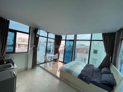 Cho thuê căn hộ Q3, thoáng đẹp, thang máy, gần toà nhà Viettel