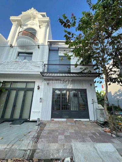 Nhà 3pn 2 máy lạnh KdC Văn Hoá Tây Đô