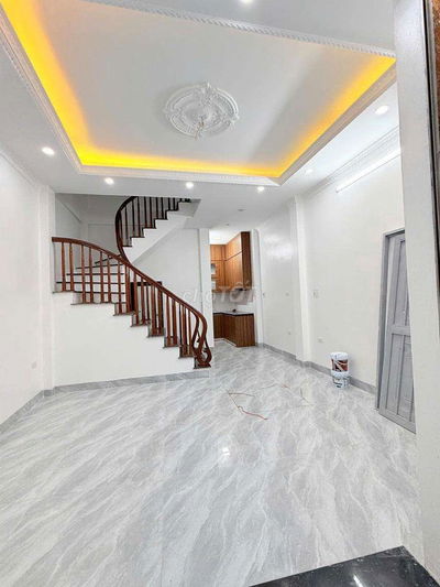 Siêu hiếm Trần Khát Chân 38m4t 6.9 tỷ vài bước ra phố, thông tứ hướng