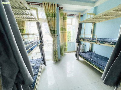 ktx nam giá rẻ gần trường FPT,Hoa Sen