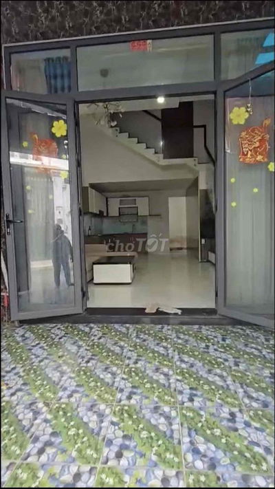 Nhà 1 lầu 3pn4wc P.Long Trường