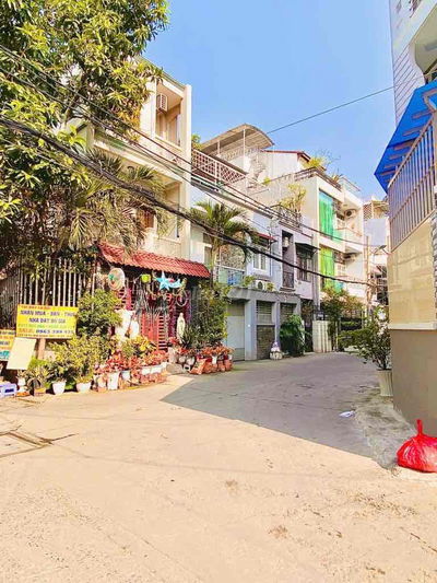 GIẢM 200TR - GIÁ MỚI 9.3 TỶBÙI ĐÌNH TUÝ - 49M2 - 4 TẦNG - XE HƠI QUAY