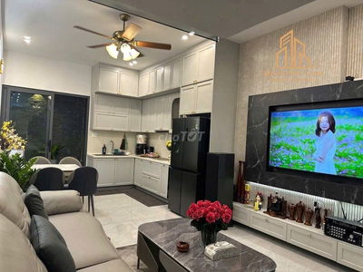 BDSBC-20073 🏡 NHÀ LẦU ĐẸP MẶT TIỀN HOÀNG DIỆU – PHỐ CŨ TRUNG TÂM BMT