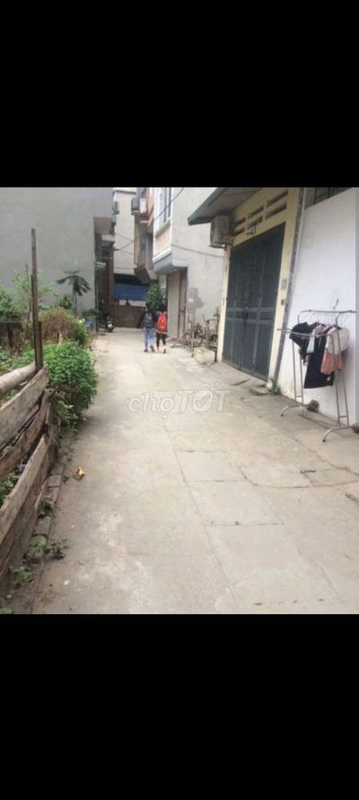 Giá cực chất bán nhà gần măt phố hai bà trưng, 42m2x4 tầng, sổ đỏ cc