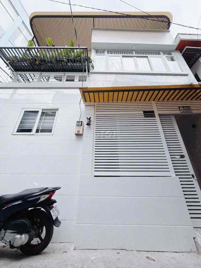 🔔 [Quận 7] Bán Nhà Đẹp Cách Quận 4 Chỉ 200 Mét - 2 Tầng - 6.5x7.8M - 3
