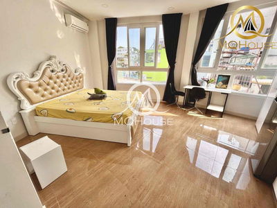 Chdv Studio Cửa Sổ Ánh Sáng Ngập Phòng Thang Máy Cho Các Nàng Thơ