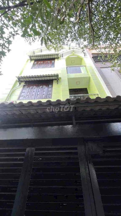 Bán Gấp Giảm sâu hơn còn Nhỉnh 6 Tỷ, ngang lớn 5m, hẻm oto, 4 Tầng 4PN