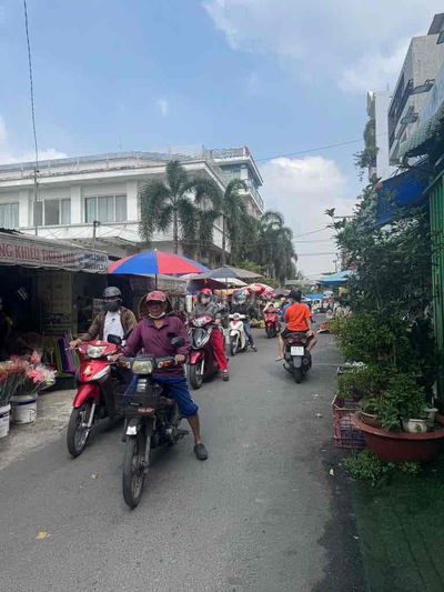 Bán Nhà MT Chợ Bình Long 70m2 C4 chỉ 7.7 tỷ