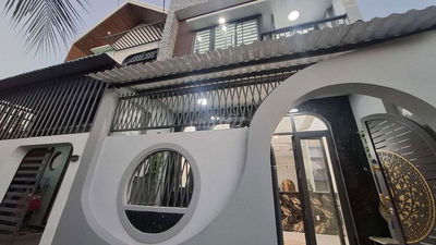 Bán nhà mới xây đầy đủ nội thất ở phường 10 TP Mỹ Tho Tiền Giang