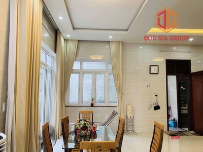 Cho thuê biệt thự 1T2L 1 sẹc đường Đồng Khởi,P.Tam Hiệp giá 28 triệu