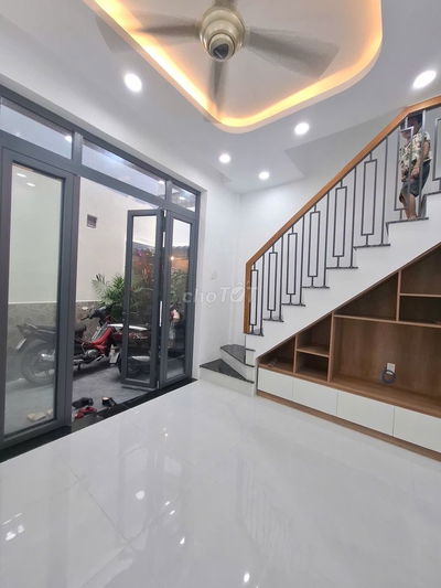 BÁN NHÀ NI SƯ HUỲNH LIÊN P.10 TÂN BÌNH 5X7 CÁCH HẺM XE HƠI 10M 4.25T