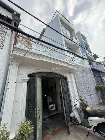 🌹🌹 SIÊU PHẨM GÒ VẤP 🌹🌹 🚗 XE HƠI NGỦ TRONG NHÀ – CÁCH MẶT TIỀN 1 CĂN  📍