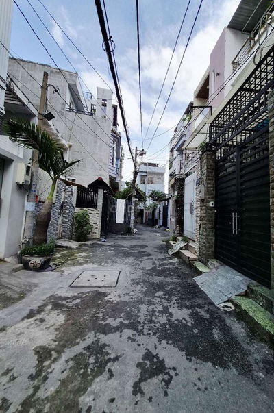 Bán gấp nhà hẻm xe hơi, DT 55m, Phường 7, Bình Thạnh, gần chợ Cây Quéo