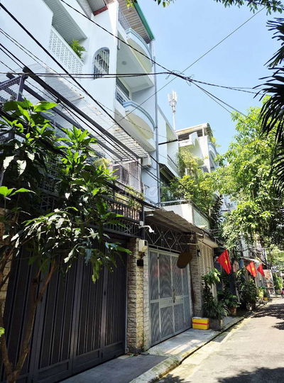 Bán gấp nhàgần chợ Bà Chiểu, hẻm xe hơi, DT 57m, Phường 12, Bình Thạnh