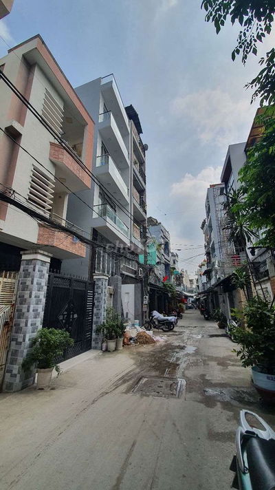 TÂN BÌNH, NHỈNH 7 TỶ, HXH,60m2, 3 TẦNG BTCT , GẦN MT HỒNG LẠC