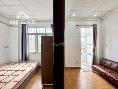 🍀Hình Thật - Giá Thật 🍀 1PN Ban Công Thoág Mát_Đón Nắng_Full NT_Gần BK